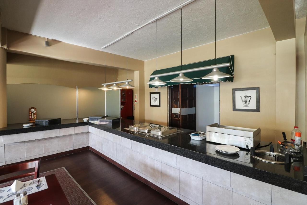 Gonubie Hotel 외부 사진